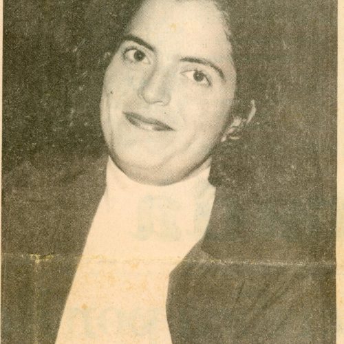 Cristina Rogozinski na sessão da pianista portuguesa Maria João Pires no Cultura Artística, em São Paulo, Coluna de Joyce Pascowitch, Folha de São Paulo, São Paulo, SP, 23 jul 1993, Ilustrada, 4-2