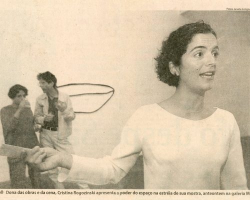 Foto estreia mostra na Galeria Millan, Folha de São Paulo, SP, 17 abr. 1996, Ilustrada, p.2