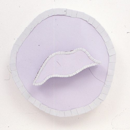 Flandres, rebites, motor de caixa de música. Dimensões: 0 x 38 x 14 cm
