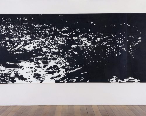 Xilogravura. Dimensões: 185 x 420 cm